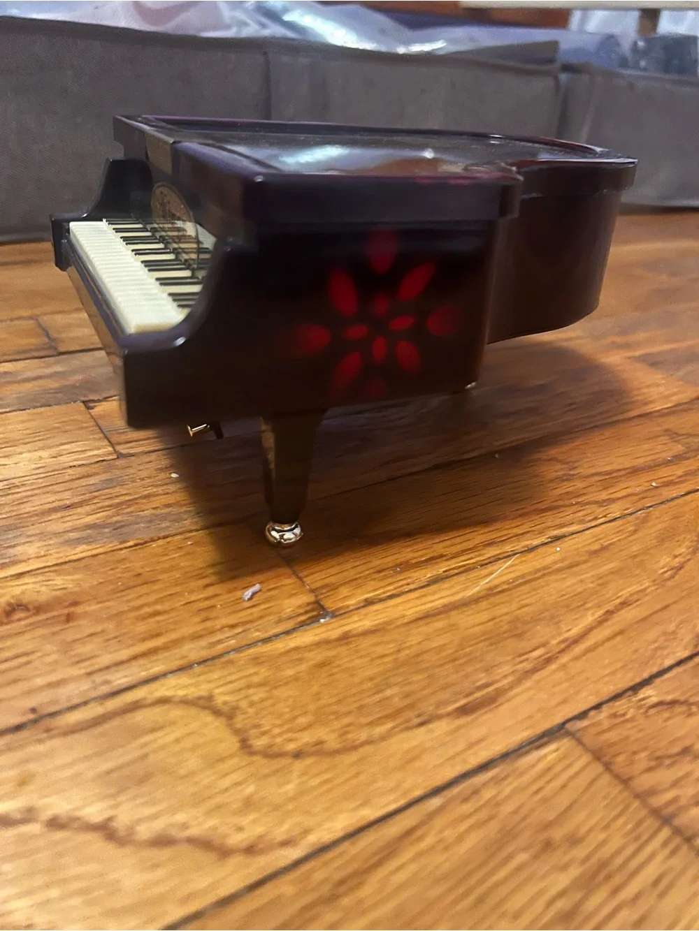 Vintage Kings Grand Piano Jewelry Winding Musical Box
